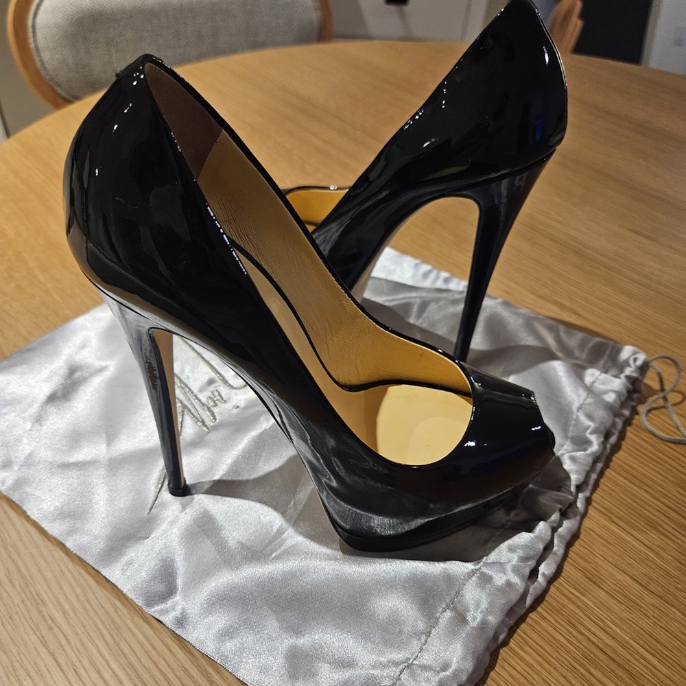 Giuseppe Zanotti heels